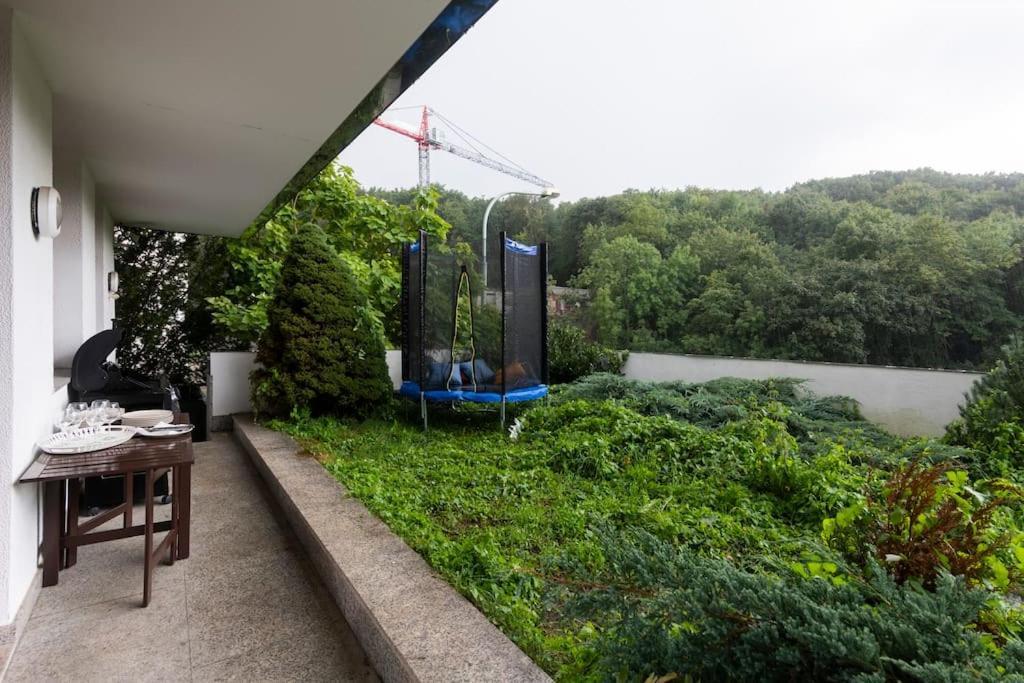 Unique Apartment With Private Pool, Cinema, Spa Πράγα Εξωτερικό φωτογραφία
